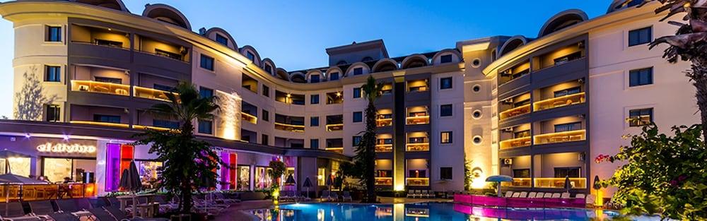 Costa Mare Suites Marmaris Esterno foto