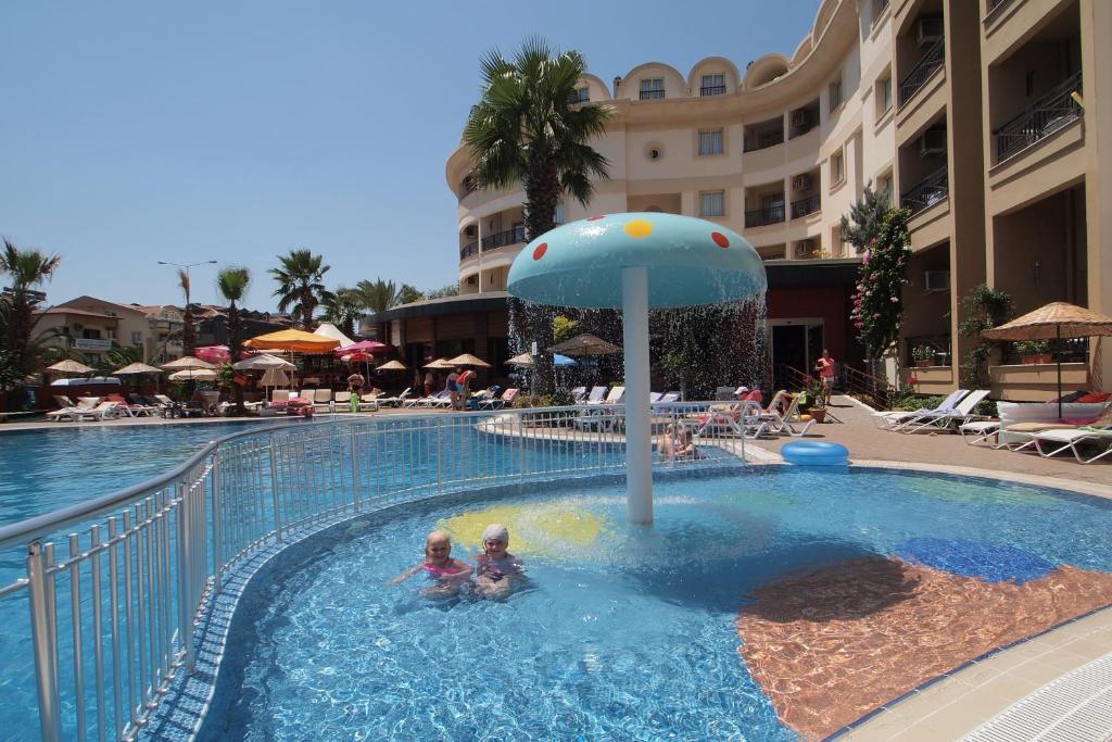 Costa Mare Suites Marmaris Esterno foto